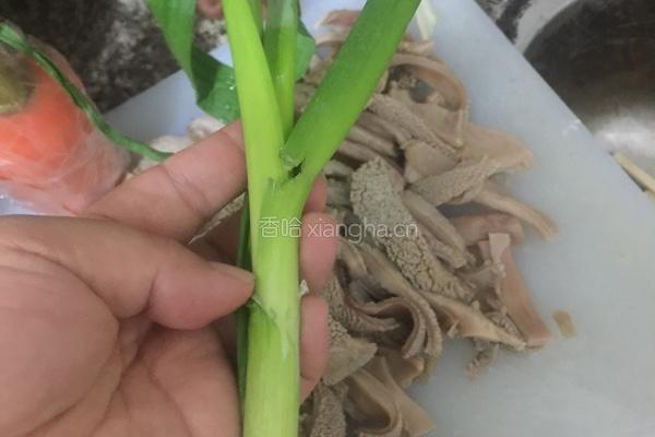 炒羊肚的做法图解4