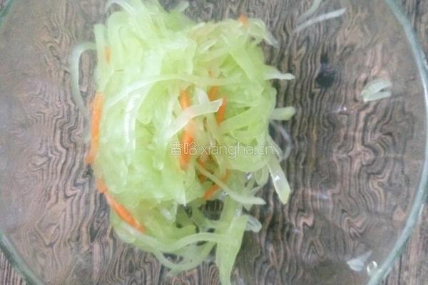 凉拌莴苣丝的做法图解4