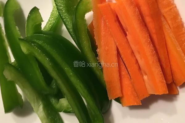 蚝油鸡柳的做法图解2