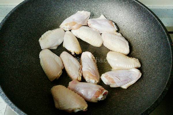 蚝油蜂蜜鸡翅的做法图解2