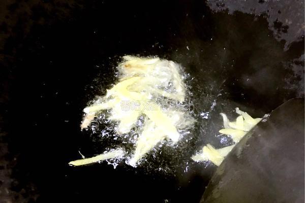 香蒜辣炒回锅肉的做法图解5