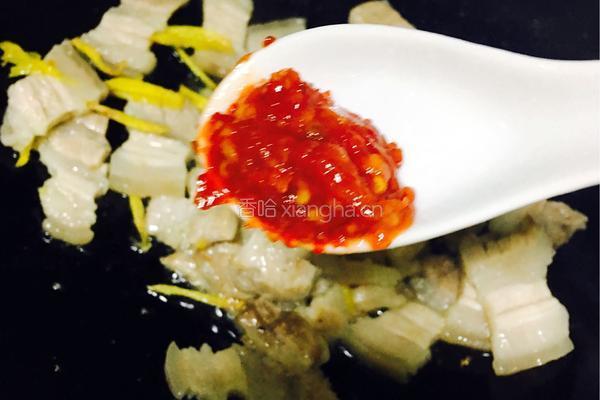 香蒜辣炒回锅肉的做法图解7