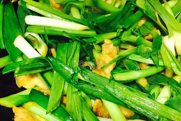 香蒜辣炒回锅肉的做法图解10