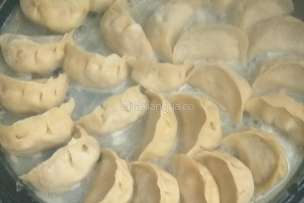 生煎饺（电饼铛版）的做法图解4