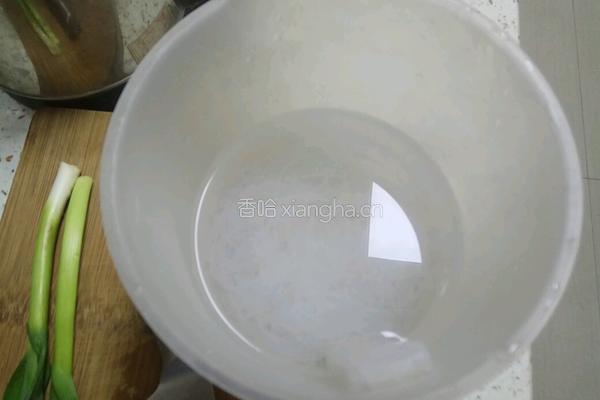 蒜蓉香扇贝的做法图解1