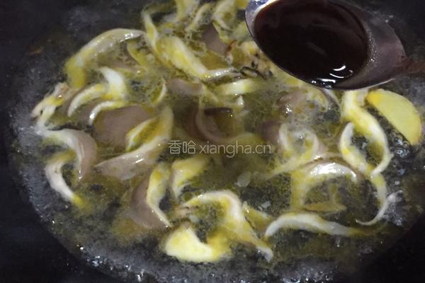 蘑菇肉片汤的做法图解7