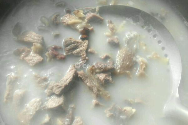 牛肉炖柿子的做法图解5
