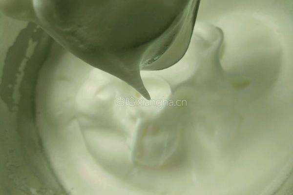 菠菜戚风蛋糕的做法图解14