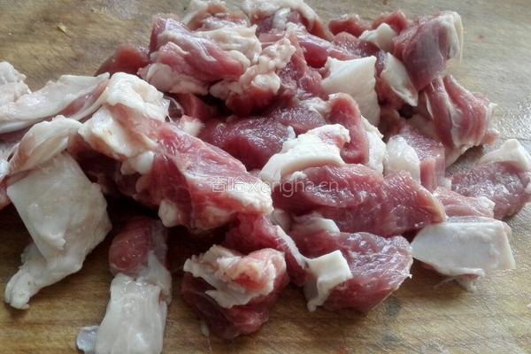 烤羊肉串的做法图解2