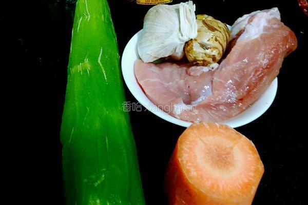 莴笋炒肉的做法图解2