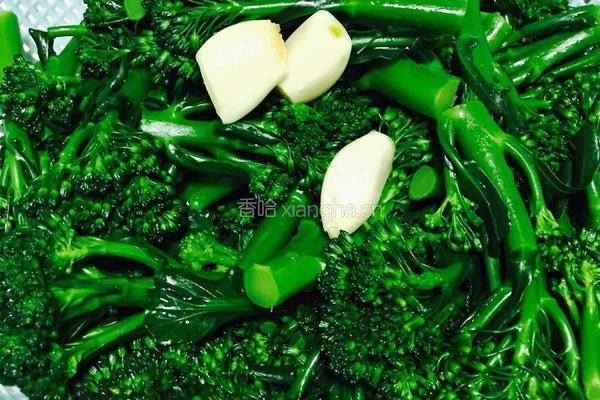 脆肉爆炒西兰花的做法图解4