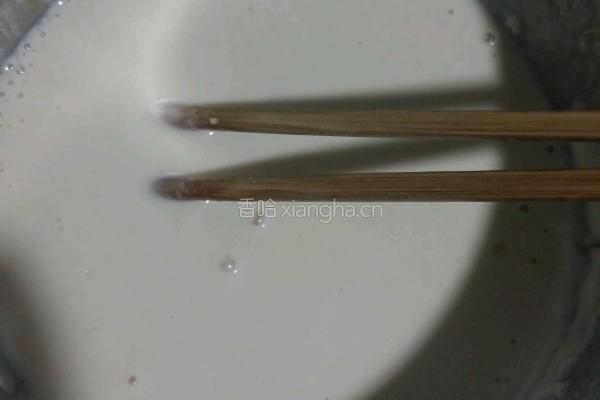 葱花鸡蛋薄饼的做法图解1