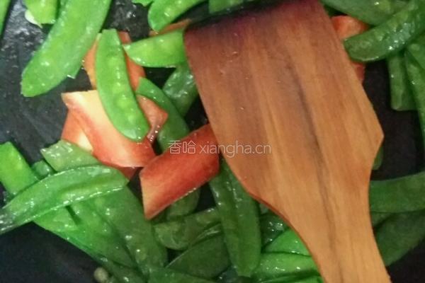 豌豆白玉菇的做法图解4