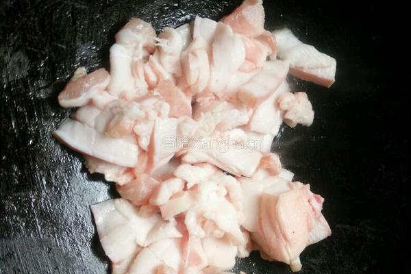 蒜苗五花肉的做法图解3