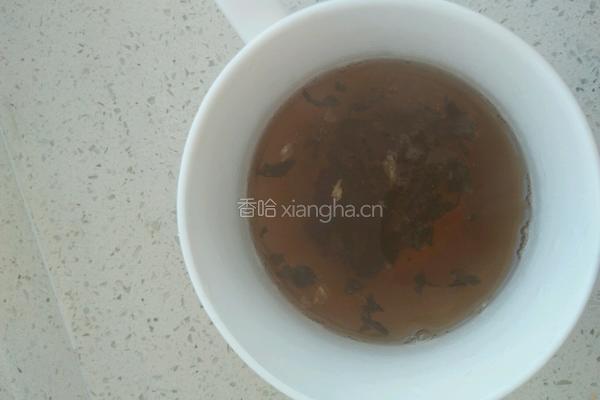 自制冰红茶的做法图解1