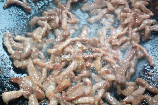 青椒炒肉的做法图解4