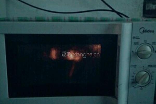 微波炉蛋糕的做法图解7