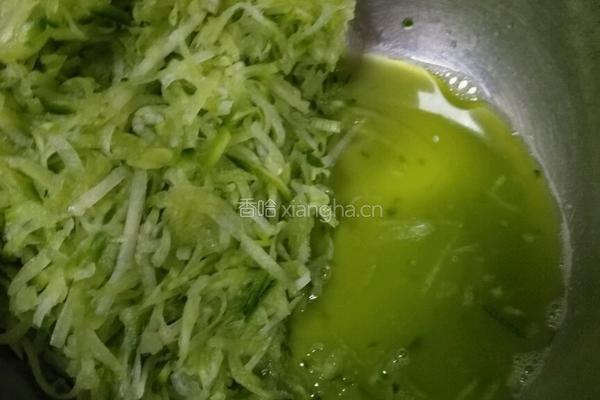 香炸萝卜丝丸子的做法图解3