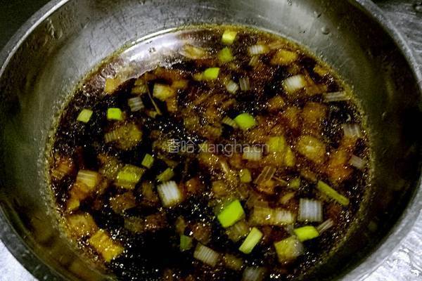 麻酱葱油香肠臊子面的做法图解7