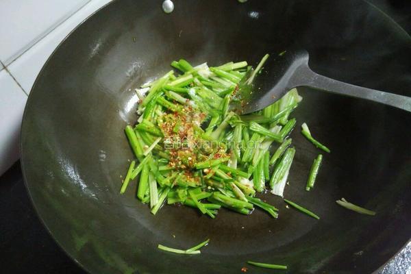 素炒芹菜的做法图解4