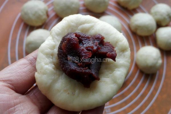 淡奶油豆沙面包的做法图解6
