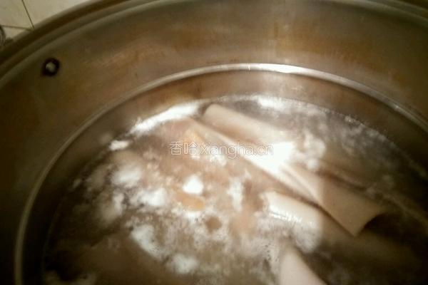 水晶皮冻的做法图解3
