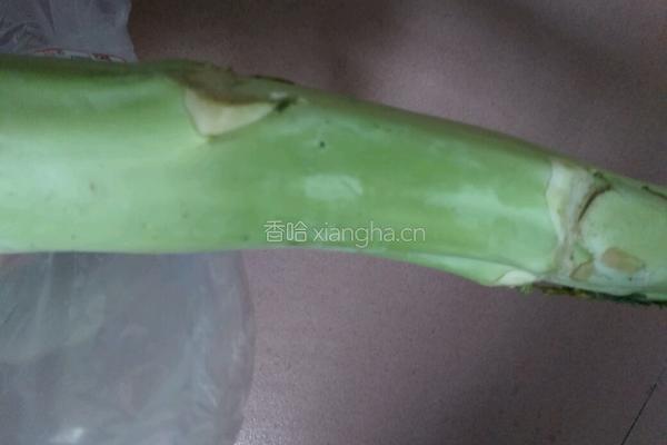 素炒菜头的做法图解1