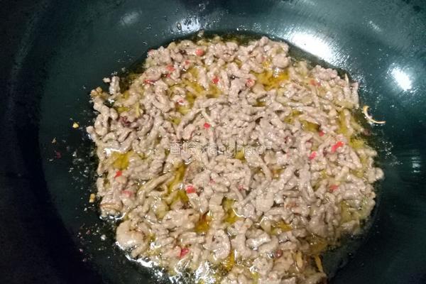 芹菜牛肉丝的做法图解10