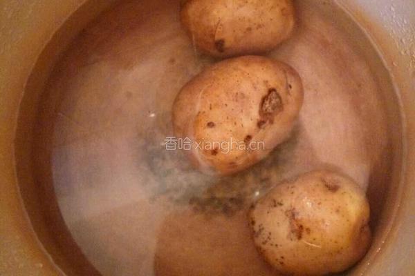 隔壁家可乐饼的做法图解1