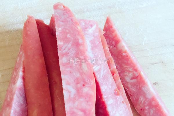 红豆包、烤肠卷的做法图解4