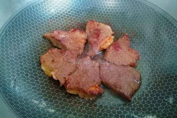 黑椒汁煎牛肉片的做法图解4