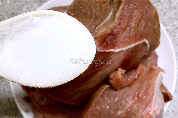 卤牛肉的做法图解2