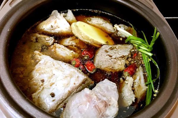 卤牛肉的做法图解4