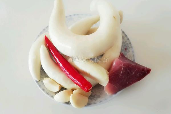  蒜香茄子的做法图解1