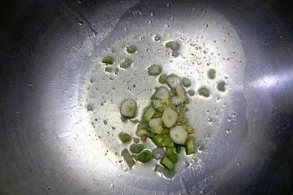 芹菜炒肉丝的做法图解8