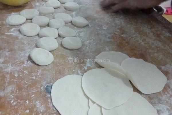 酸菜馅饺子的做法图解5