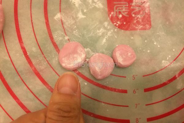 火龙果饺子的做法图解6