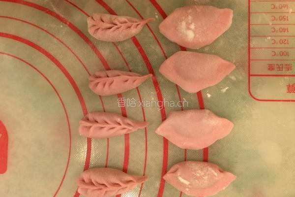火龙果饺子的做法图解11