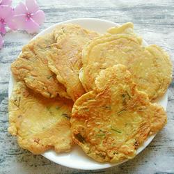 鸡蛋葱花饼的做法[图]