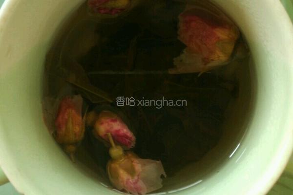 玫瑰奶茶的做法图解3