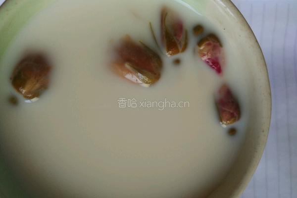 玫瑰奶茶的做法图解6