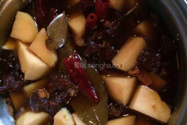 牛腩烧土豆的做法图解12