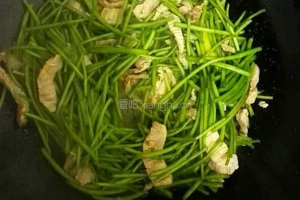 芦蒿炒肉丝的做法图解7