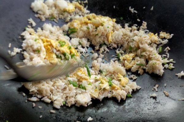 葱花蛋炒饭的做法图解6