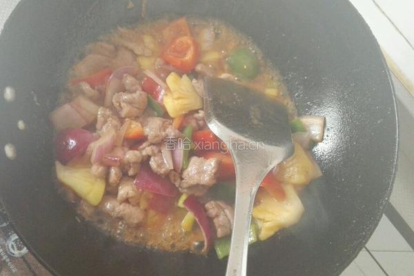 菠萝咕噜肉的做法图解5