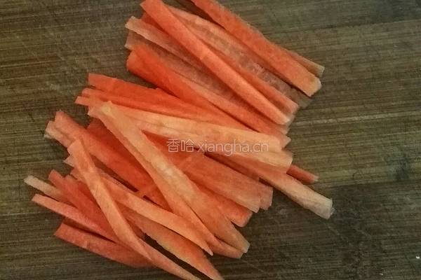 香芹炒肉丝的做法图解2