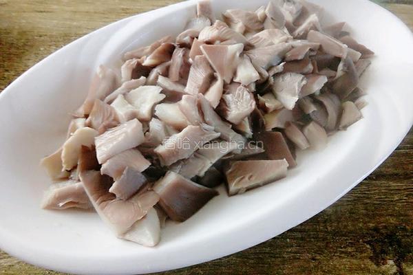 素炒平菇的做法图解7