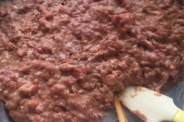 外酥里嫩牛肉丸的做法图解4