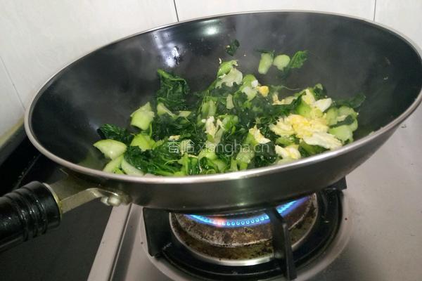 鸡蛋炒青菜的做法图解9
