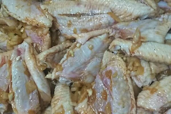 蒜香翅中的做法图解2